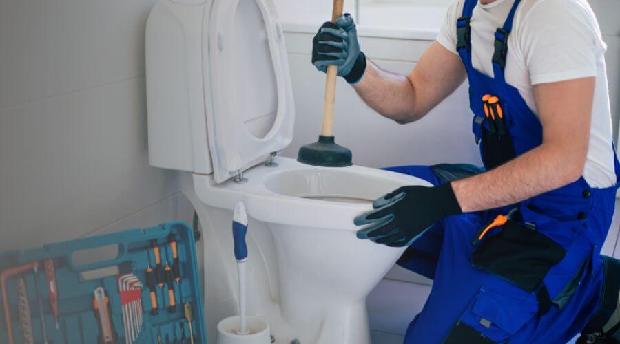 Expert burst pipe repair services in Scituate, MA